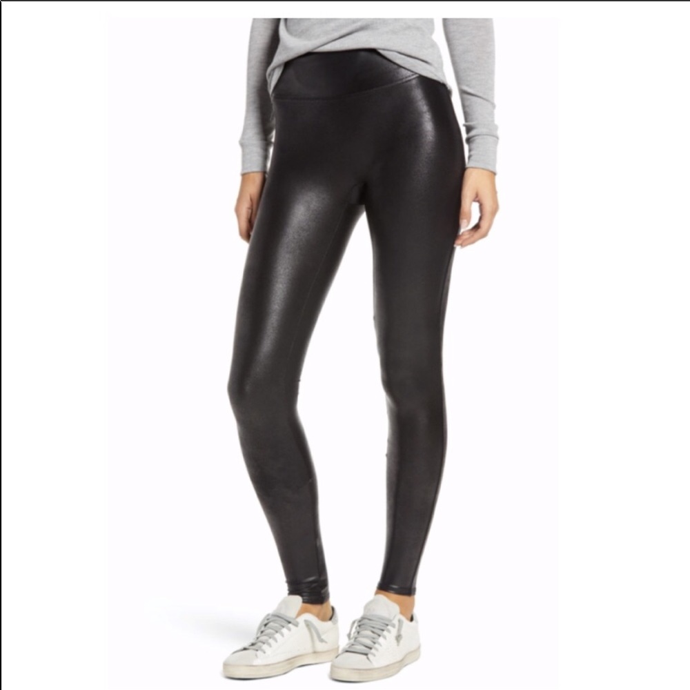 Spanx Faux Leather Leggings sz Petite XS